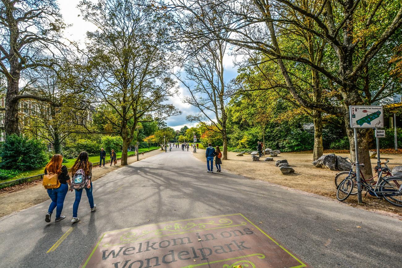 Die schönsten Parks in Amsterdam: Vondelpark und mehr